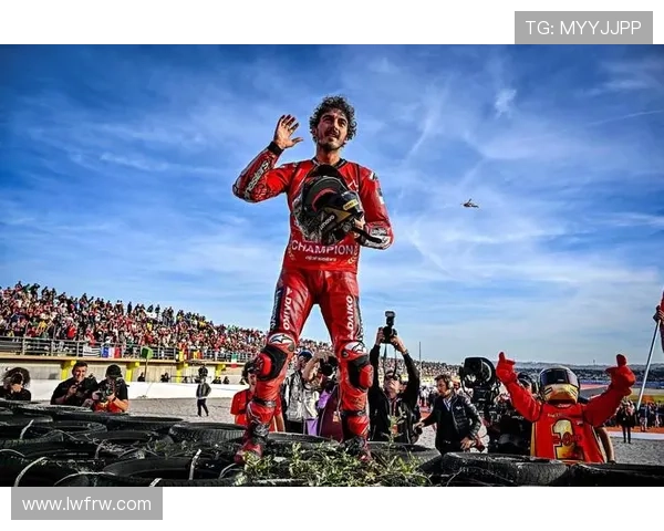 MotoGP新赛季焦点对决升温车手阵容与规则变化引热议