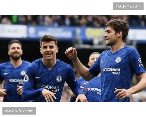 以伯恩利安东尼为核心的英超新星崛起与球队未来蓝图解析